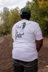 This is an Exelent Pickel White T-shirt