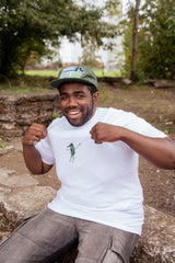 This is an Exelent Pickel White T-shirt