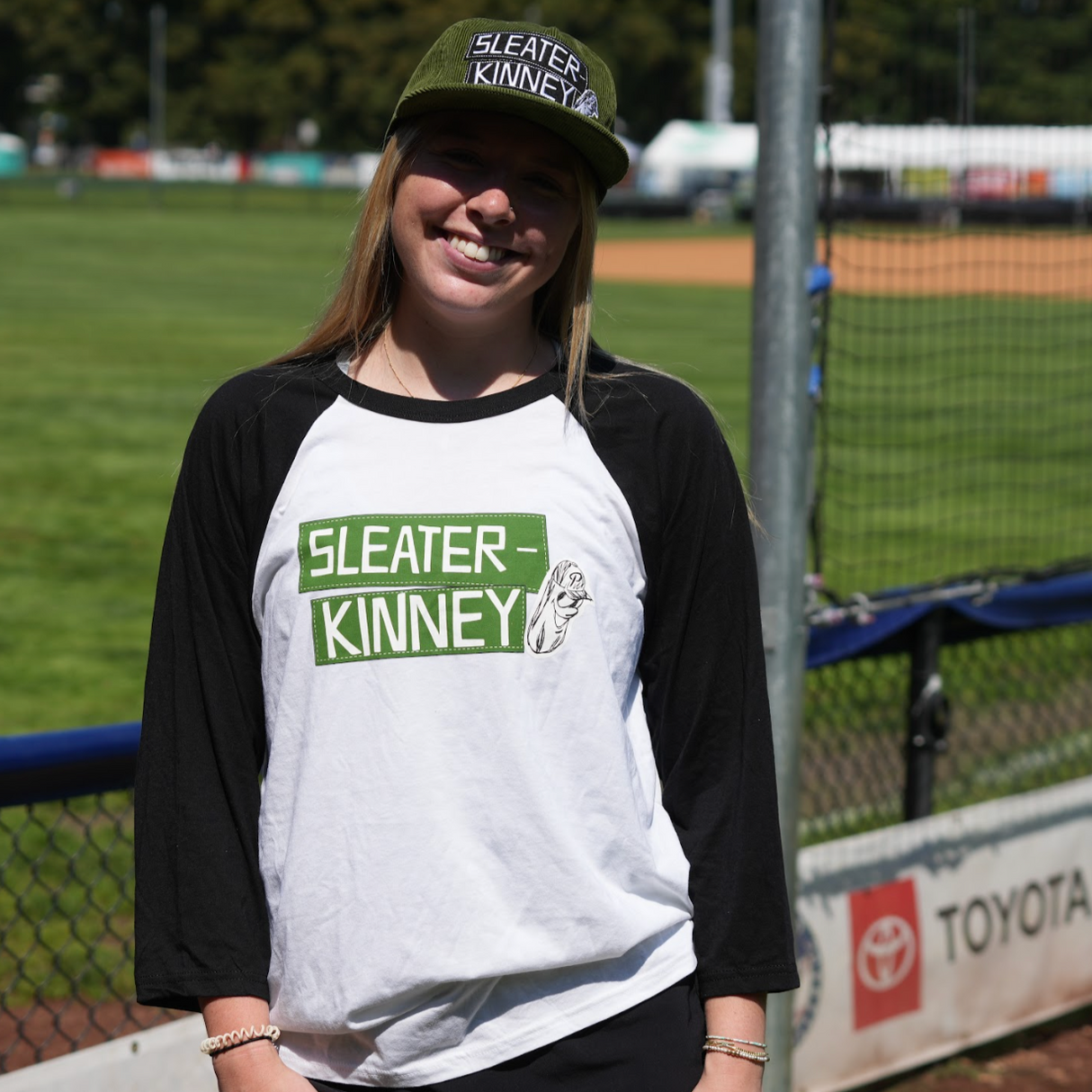 sleater kinney baseball tee
